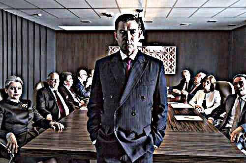 Кадр из К/Ф Эксперимент Офис 2. Босс и совет директоров