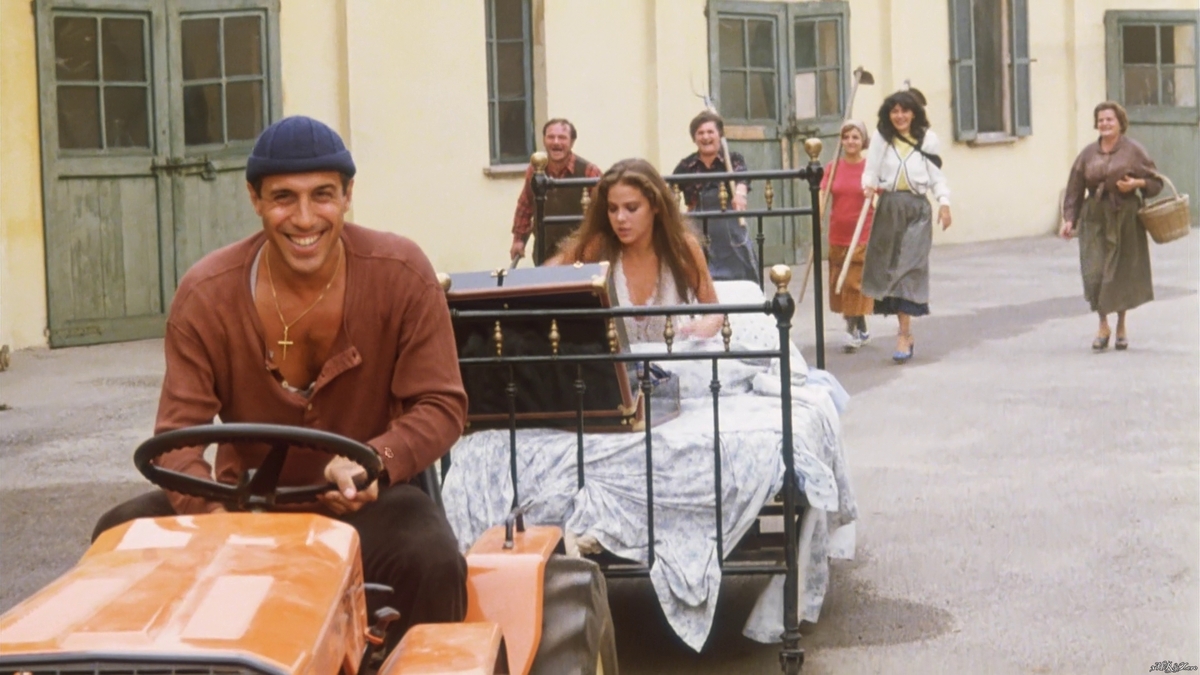 На момент съёмок Челентано было больше 40 лет,  Мути - 25