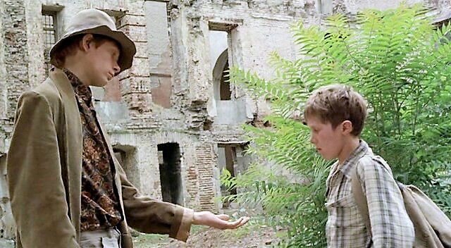 Кадр из фильма "Другой берег"