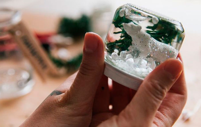 Баночка с волком подарок,украшение.