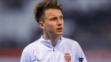 Фото: asmonaco.comМонегаски в данный момент занимает предпоследнее, 19-е, место в турнирной таблице чемпионата Франции. Сам Головина в матче 18 тура против «Лиона» (0:3) был удален с поля и теперь отбывает четырехматчевую дисквалификацию.
