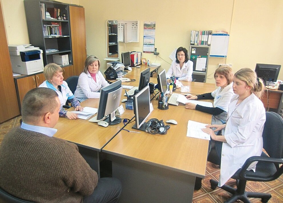 Расскажите в комментариях, как проходила ваша комиссия или как планируете на ней себя вести, всем отвечу!)