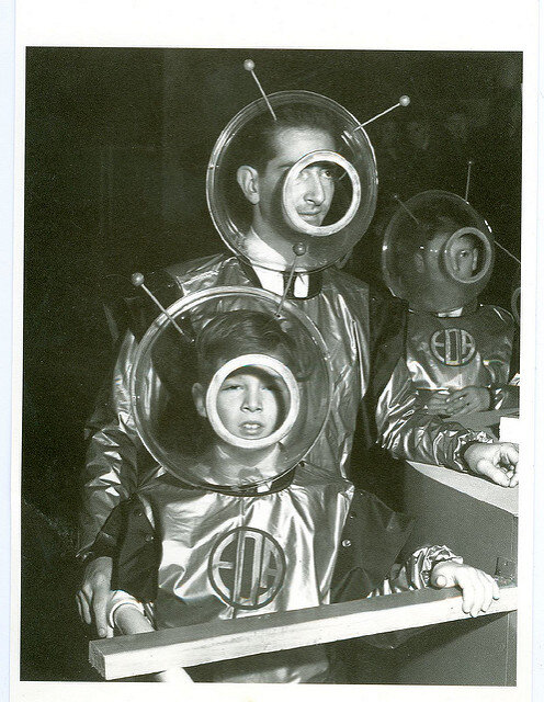 Illustration: Nadja Robot, Space helmets