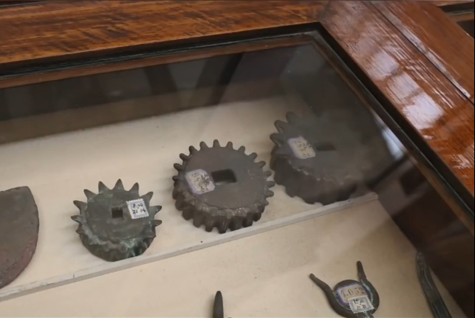 
Фото взято с видео https://www.youtube.com/watch?v=pfyTWHe2dDw