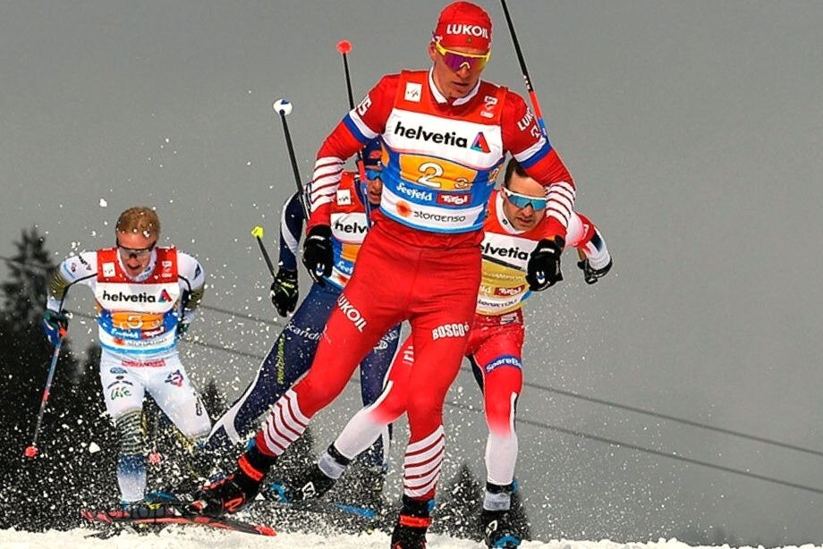 лыжники соревнования. лыжный комплекс шижма кировская область. наталья непряева югорский. лыжники марафон. токсовский лыжный марафон 2023.