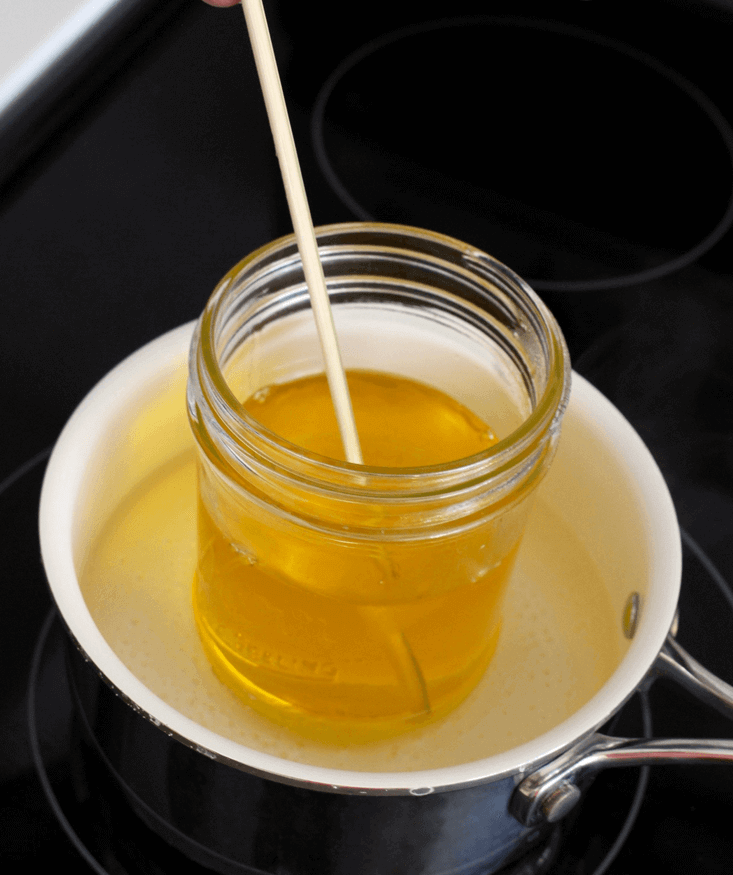 Способ 1. Экспресс-чистка и полировка для запущенных случаев (сода + растительное масло)