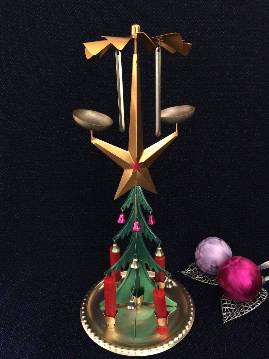                                                Ёлка "Вечерний звон"