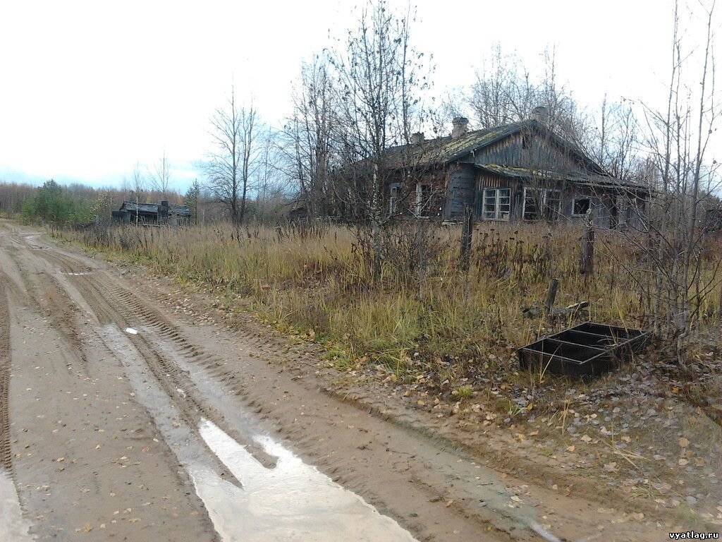 Как охотники в заброшенном поселке человека спасли | Уйду в лес | Дзен