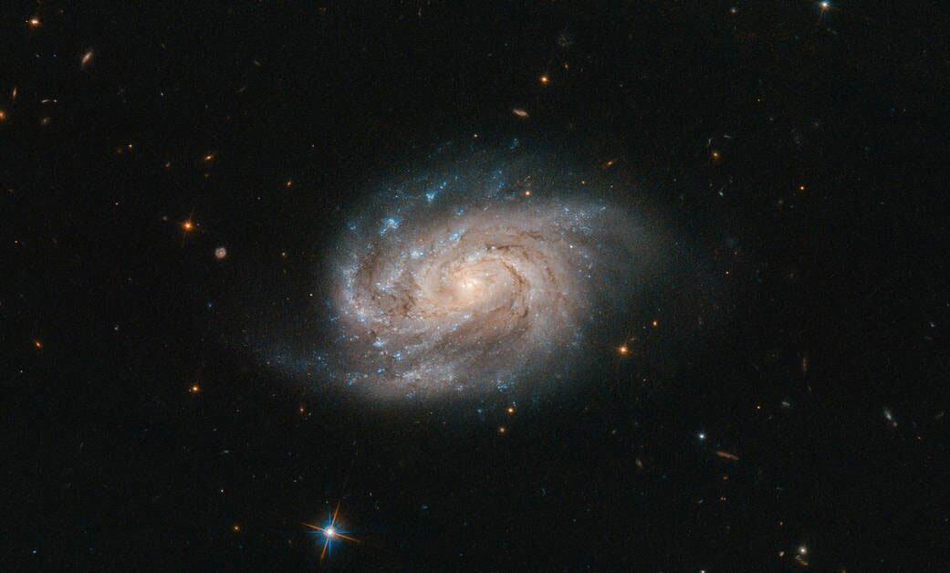 Мистика, загадка, космос.