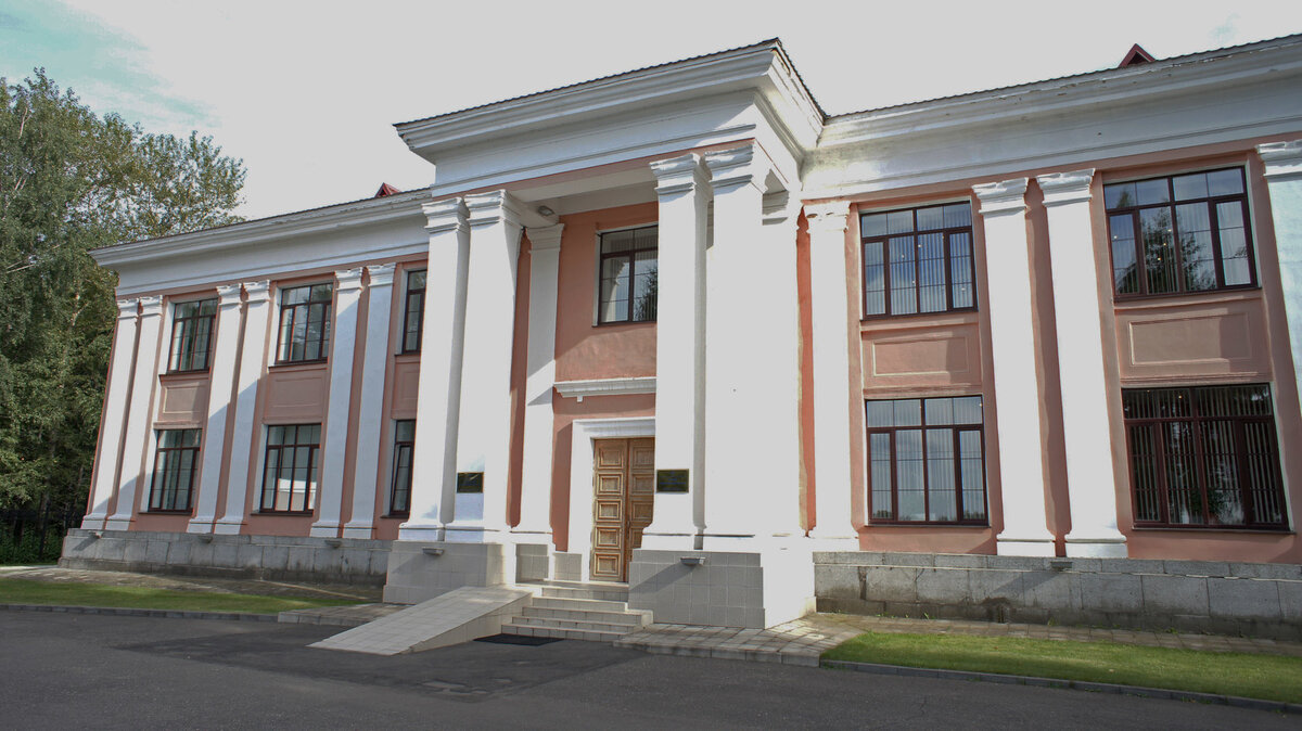 Здание Музея Гидроэнергетики