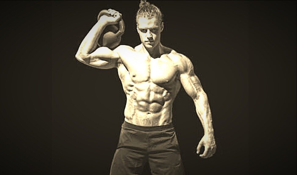 Тренировка с гирей