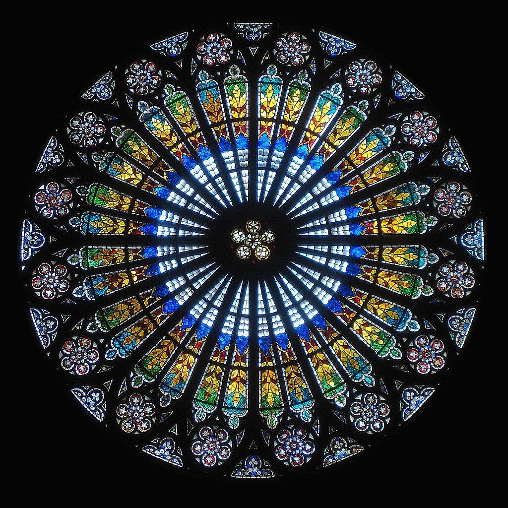 Роза Страсбургского собора, вид изнутри. Фото: Wikimedia Commons