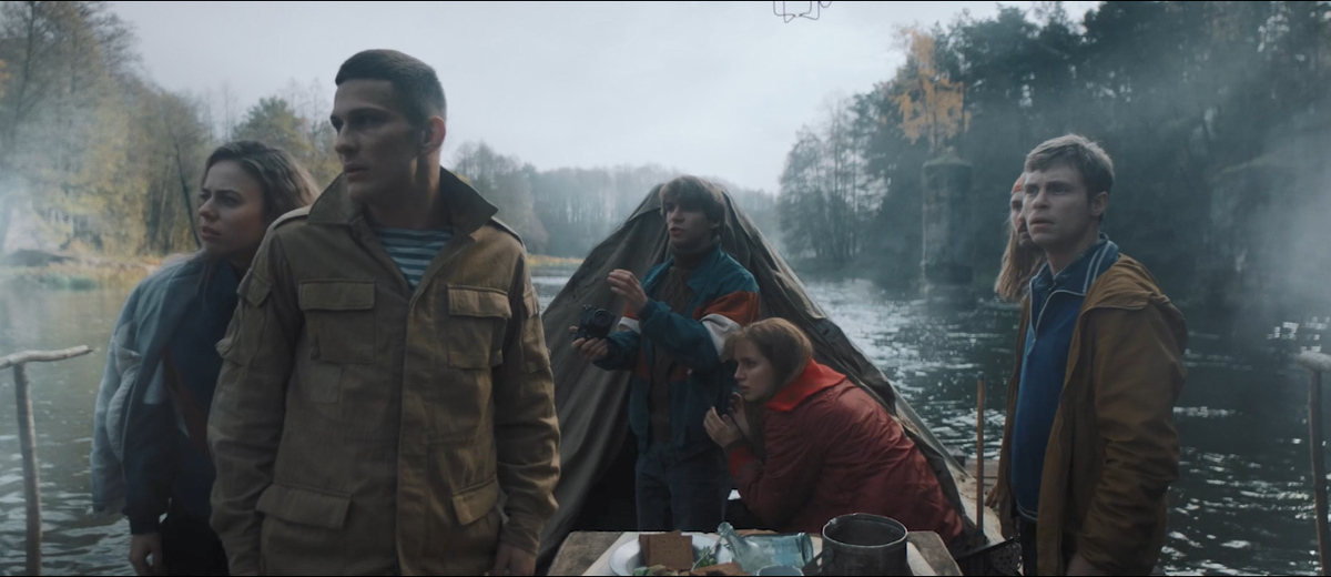 Видимость неплохая. Как можно было не заметить и бросить динамит в плот?