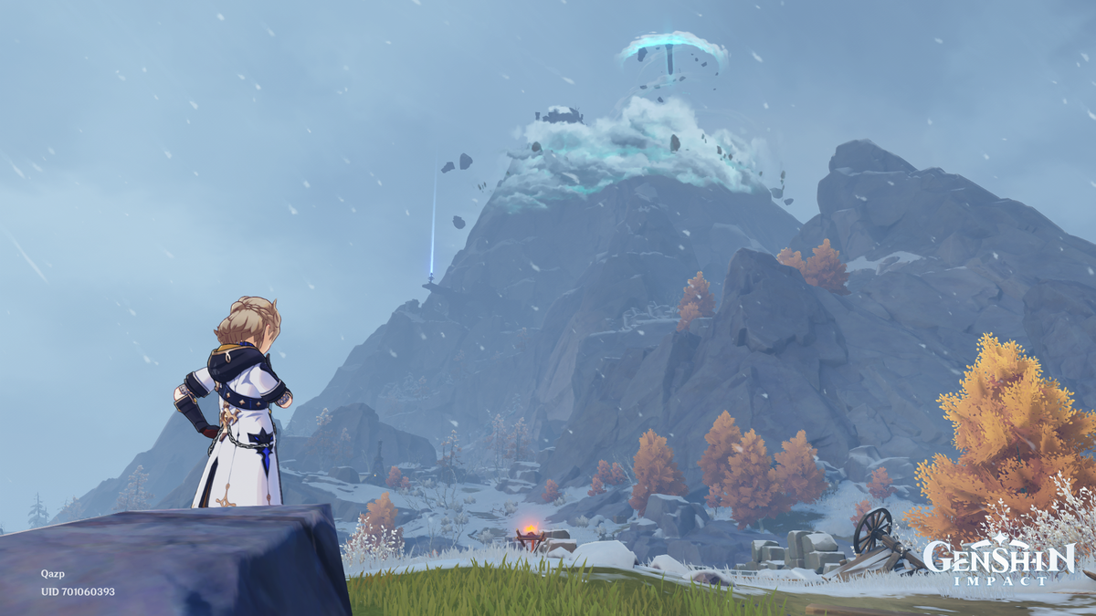 Вид на Драконий хребет из Базового лагеря у подножия