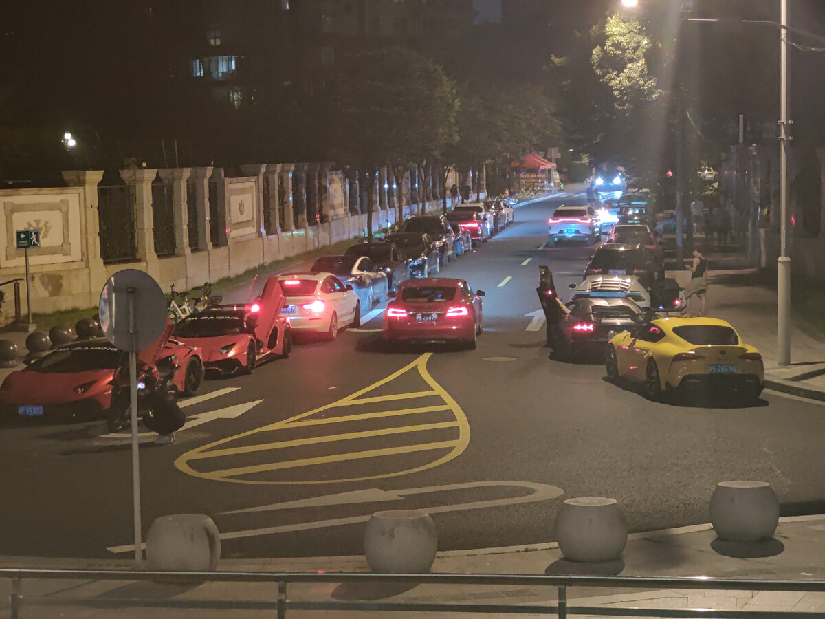 обычная улица в Китае