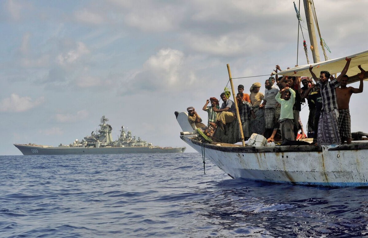 лештаев владимир. ссо и сомалийские пираты. морпехи и пираты. федеративная республика сомали пираты.