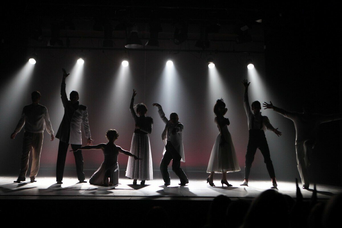 Жизнь - театр? Вы уверены?