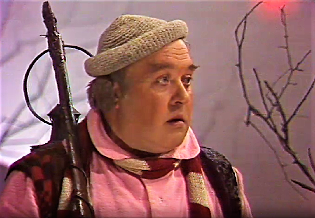 Кадр из спектакля "Сказочное путешествие мистера Бильбо Беггинса..." (1985)