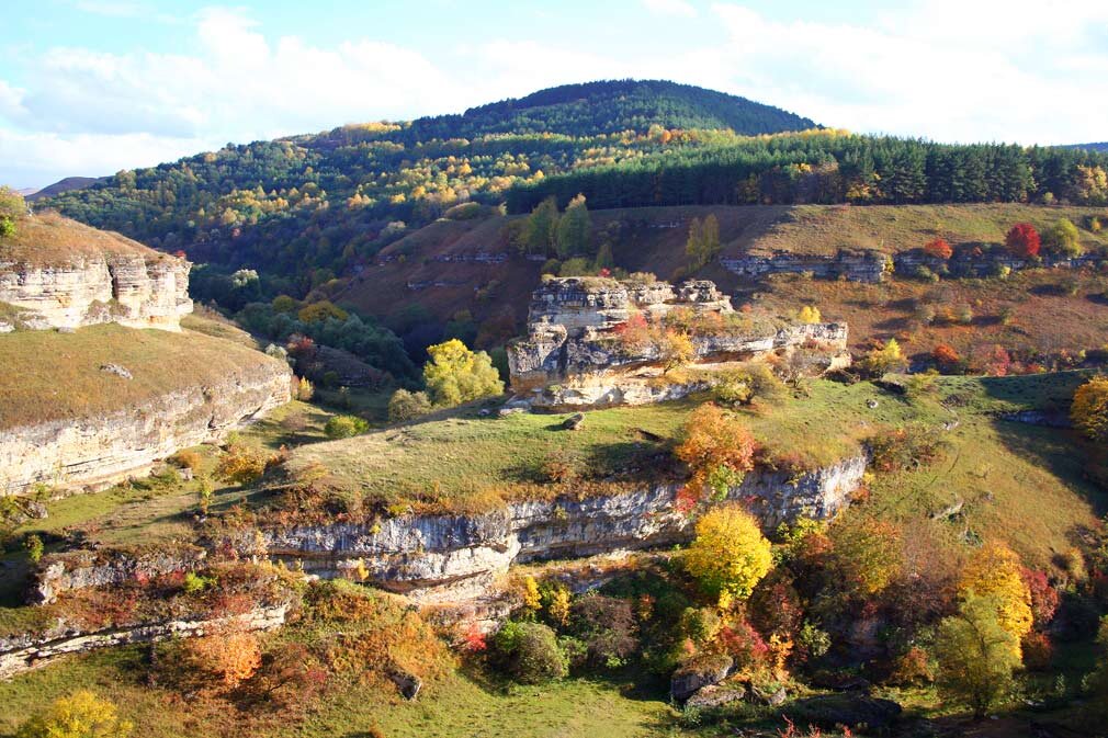 Лермонтовская скала. Место дуэли.