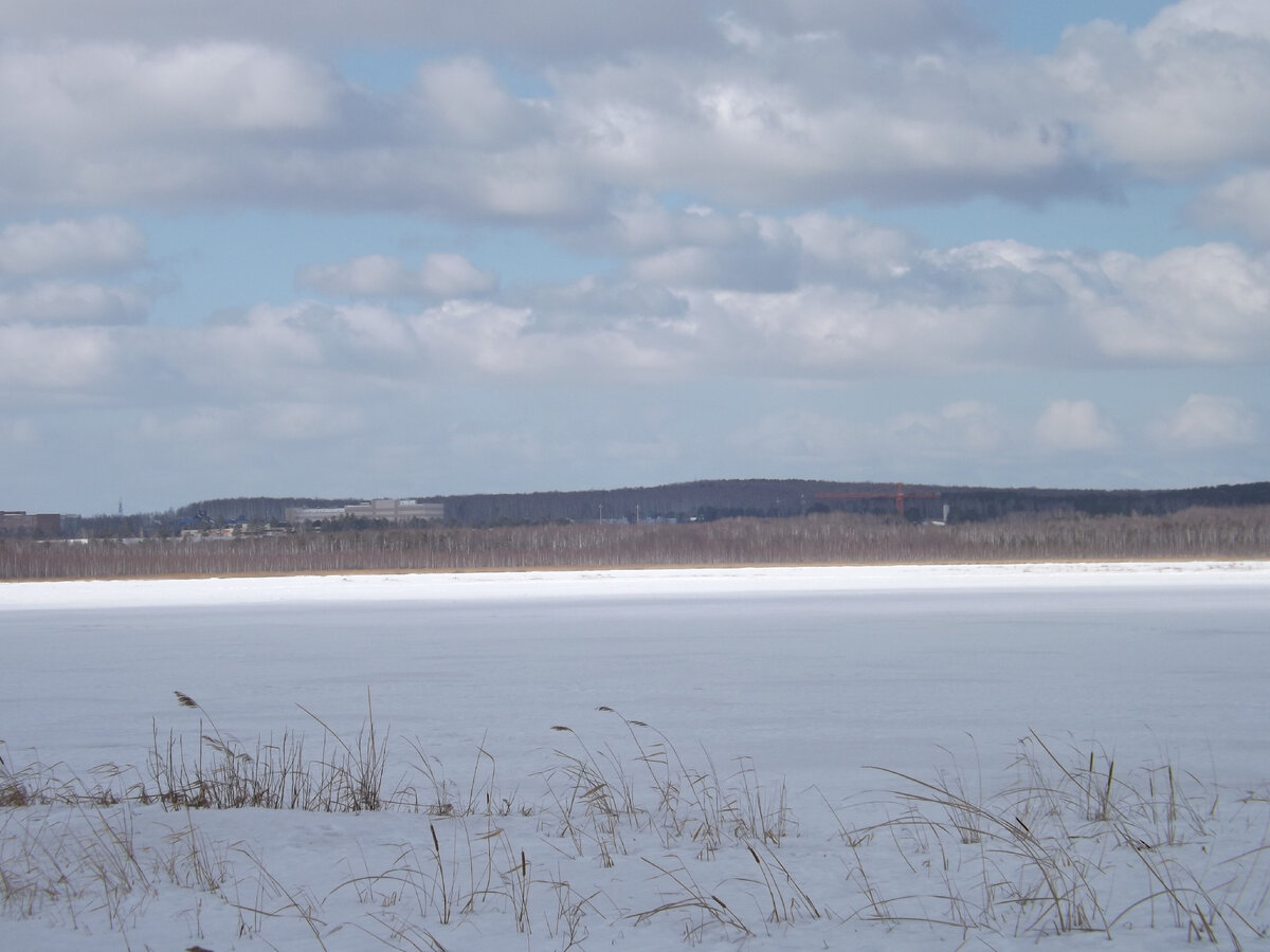 Вид на взгорья у Серовского тракта