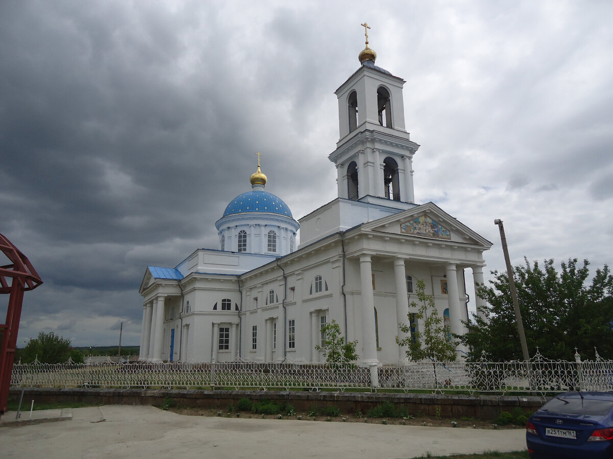 Каменск шахтинский калитвенская. Калитвенская Церковь. Храм станица Калитвенская Каменский. Церковь Калитвенская Ростовская область. Станица Калитвенская Ростовская область Церковь.