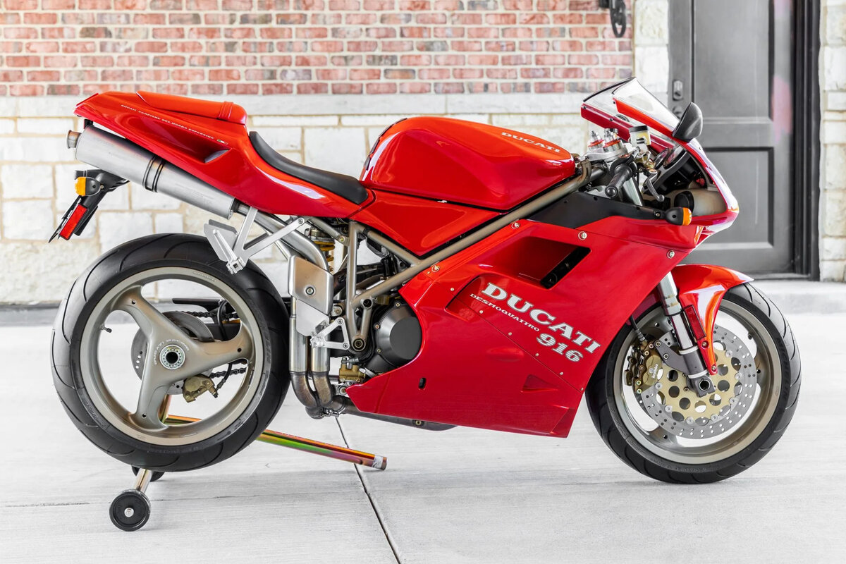 Спортивные модели Ducati