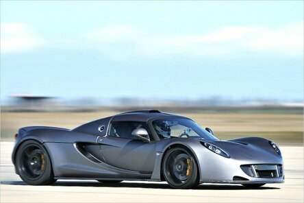 Hennessey Venom GT.