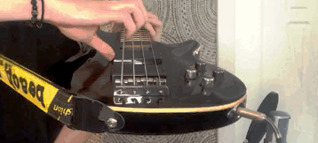 Неправильная игра пальцами