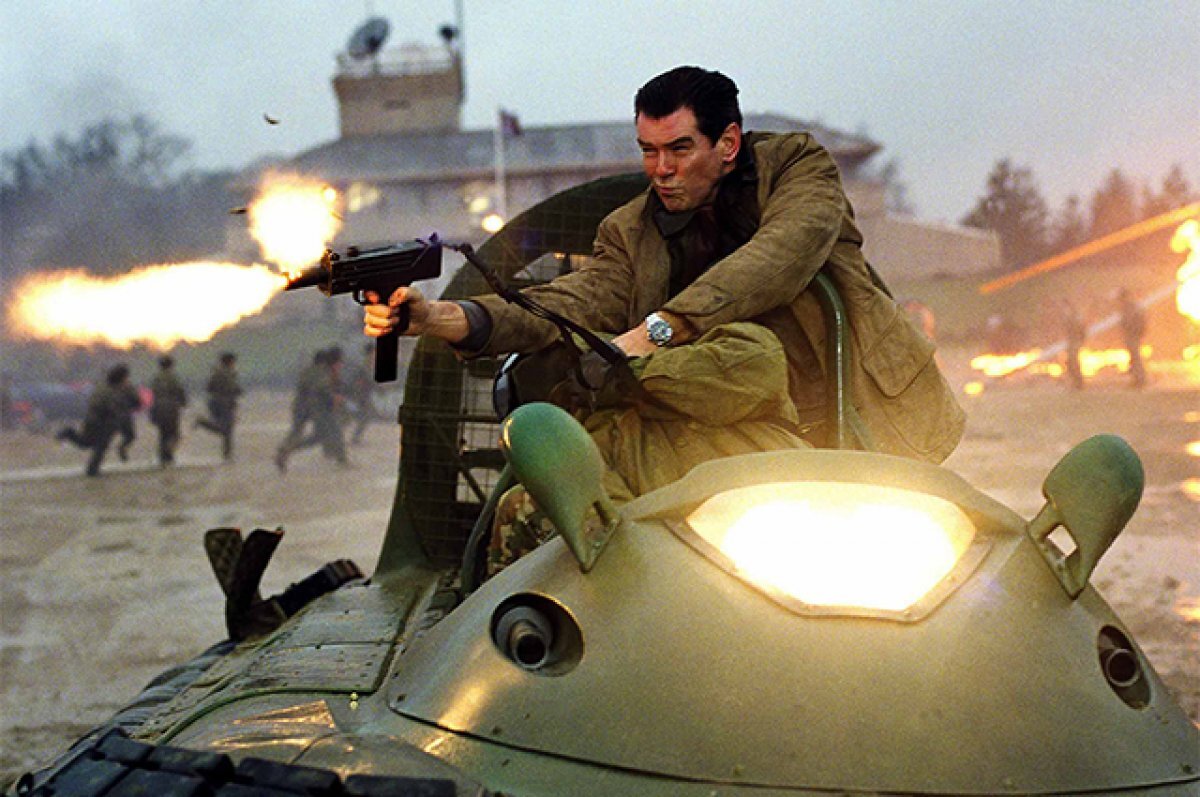    «Джеймс Бонд: Умри, но не сейчас», 2002 г.