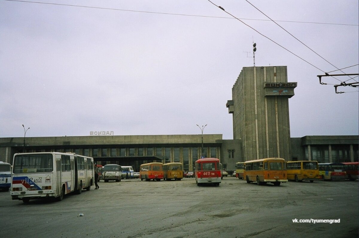 Транспорт Тюмени в 1990-х гг. | Лихая Тюмень: 90-e | Дзен