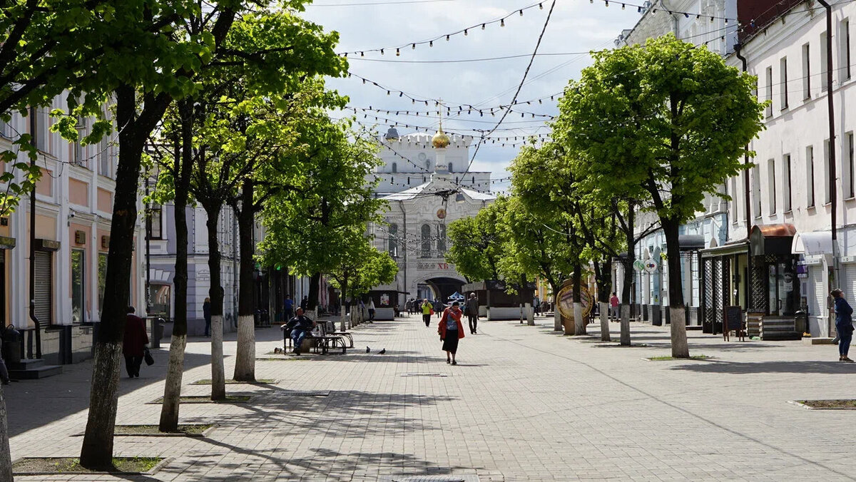 Улицу Кирова называют ярославским Арбатом.
