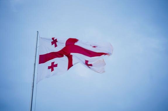    Флаг Грузии, Thomas Trutschel / globallookpress.com