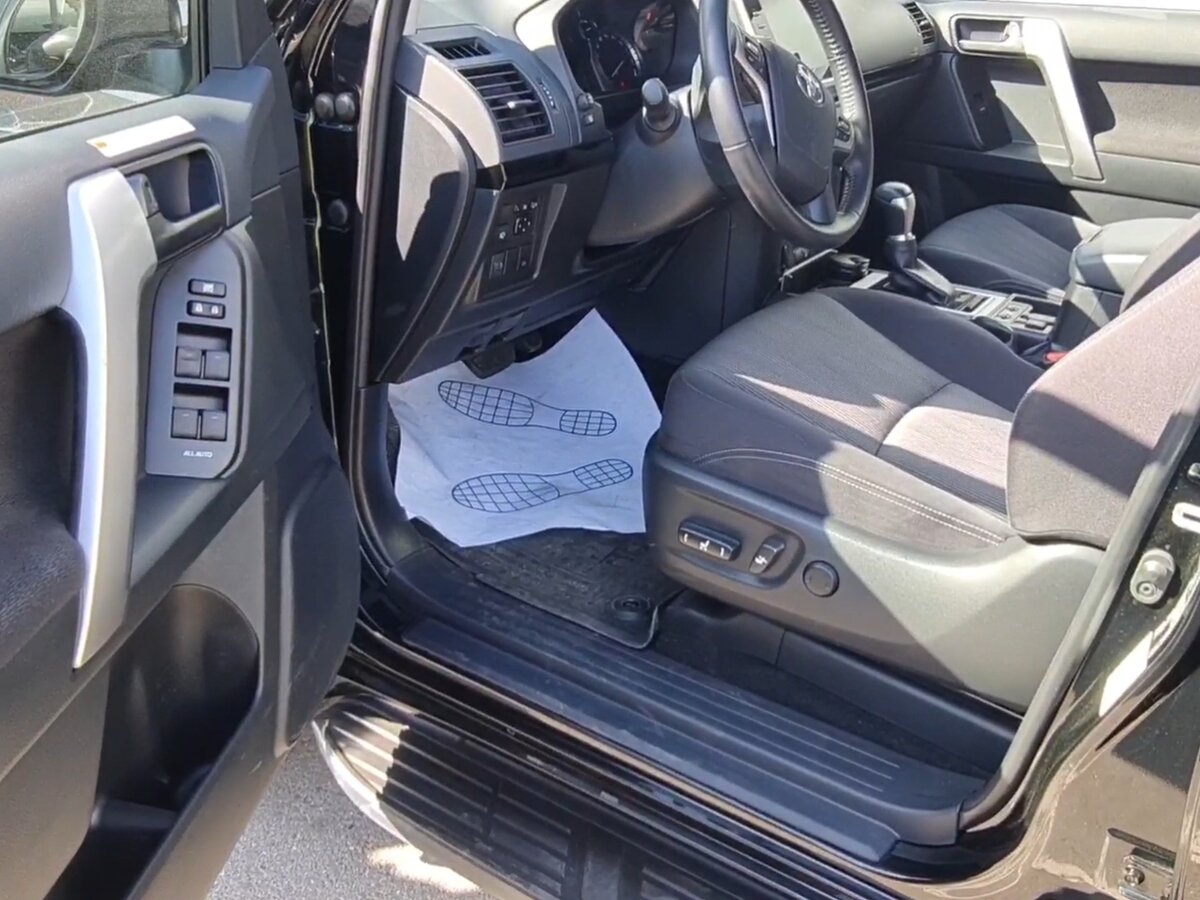 Состояние салона соответствует заявленному пробегу