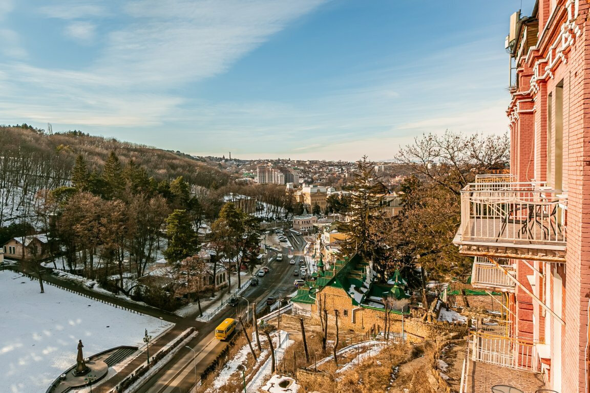 Вид с балкона пансионата «Скала»