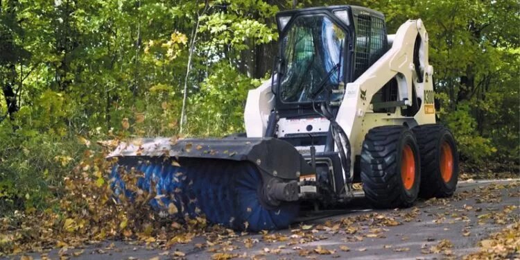 Мини погрузчик Бобкет (Bobcat)
