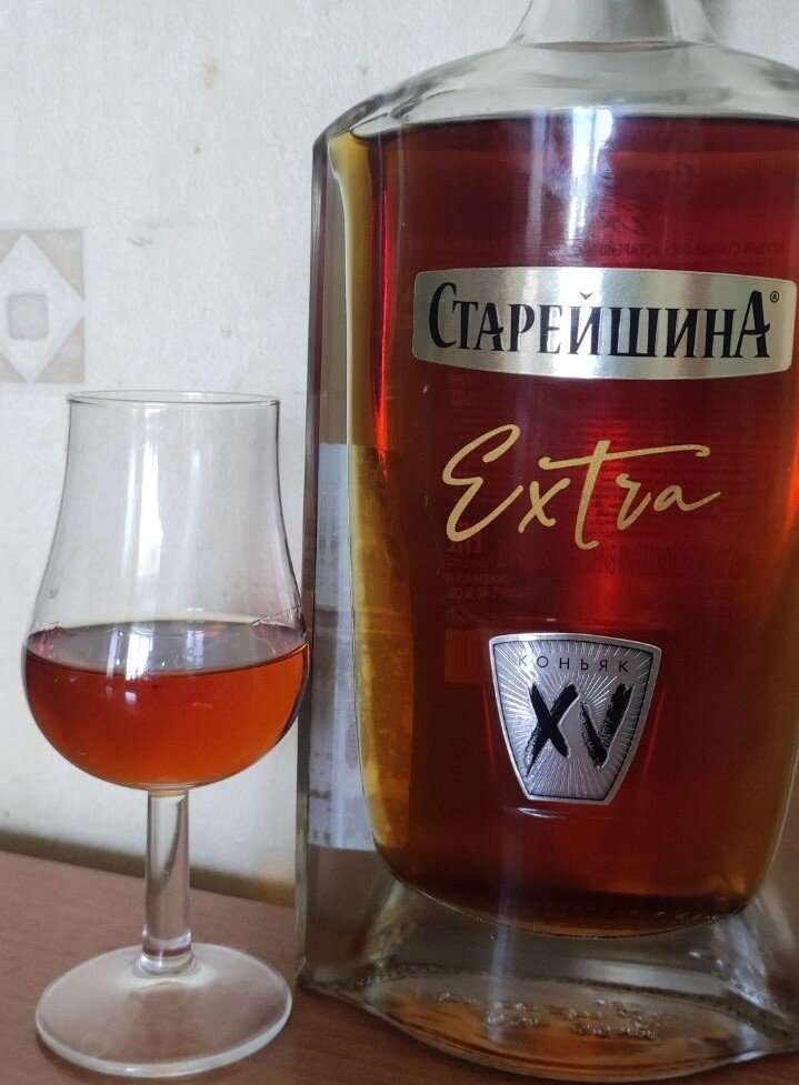 Разбираемся, почему Старейшина - самый популярный коньяк в России ...