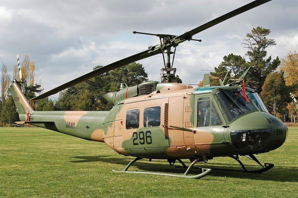       UH-1        