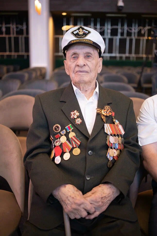 102 летный ветеран ВОВ Курбанов Иван Иванович