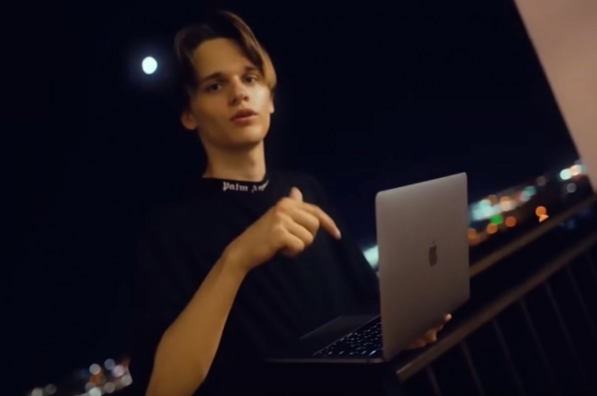    Рэпера Scally Milano оштрафовали за дискредитацию ВС России