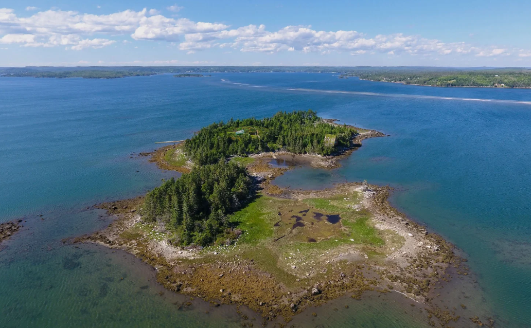 Остров Воллебак. Фото из открытых источников