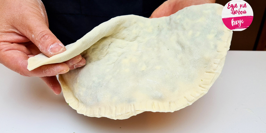 Самые частые "пирожки" на нашем столе: готовлю в жару, когда включать духовку не хочу. Даже холодная эта восточная выпечка уходит "на ура!"