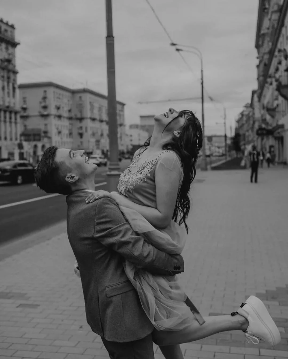 Почему мужчины боятся красивых женщин?