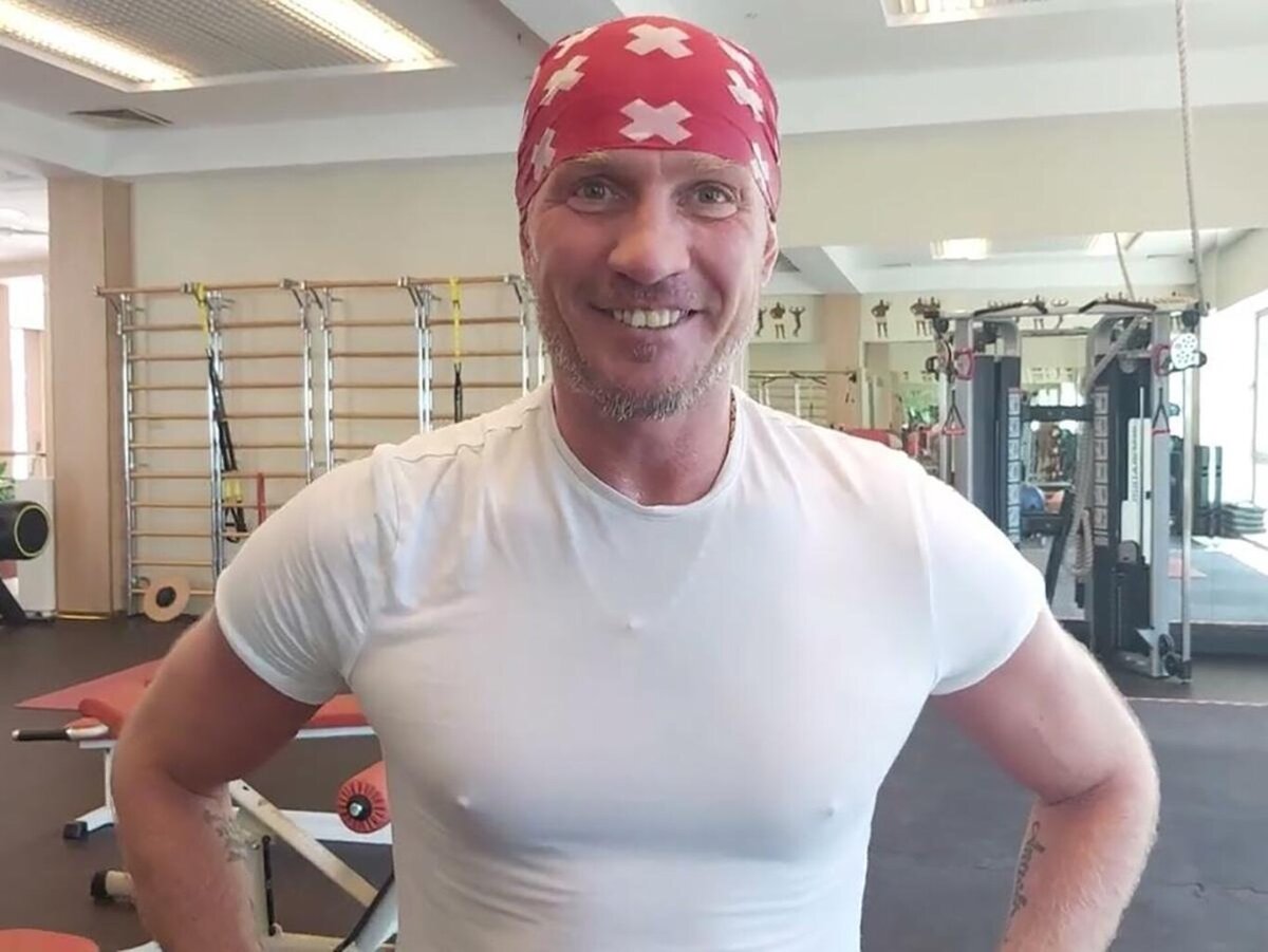    Роман Костомаров