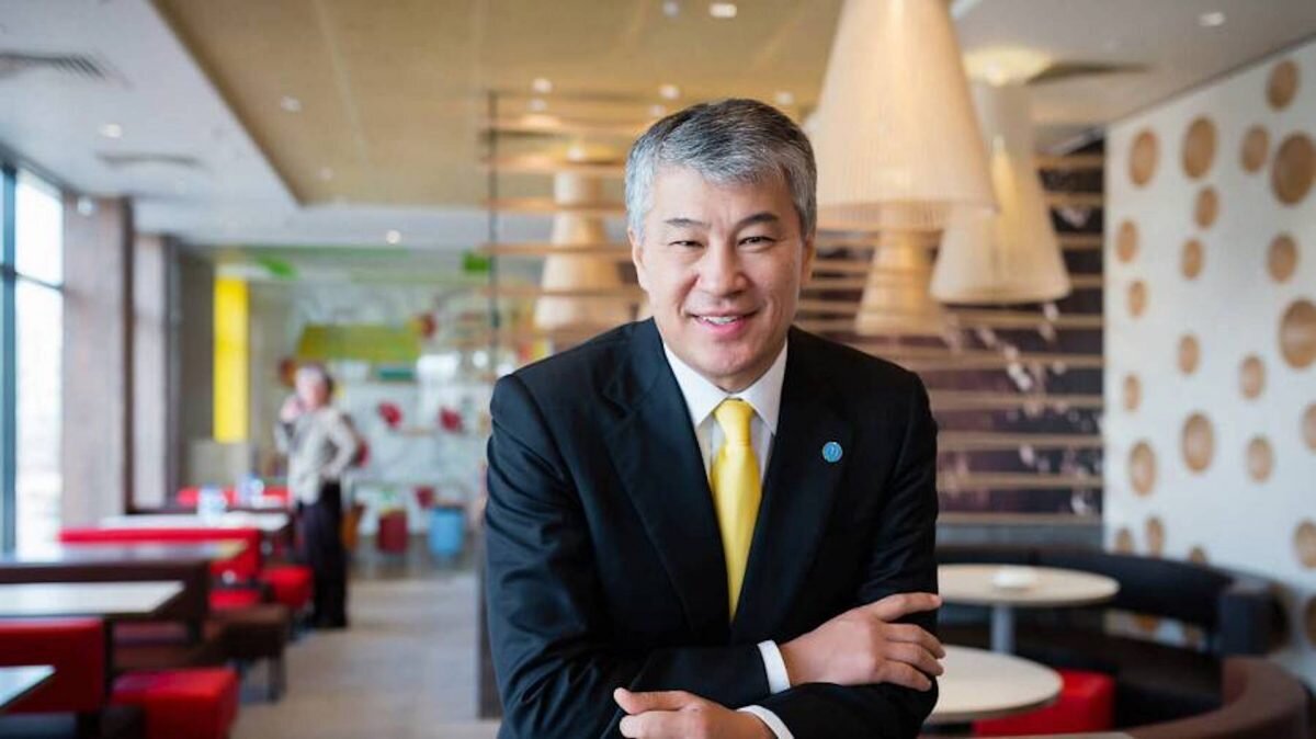    Фото: Mcdonalds.kz Эрлен Абдулманов