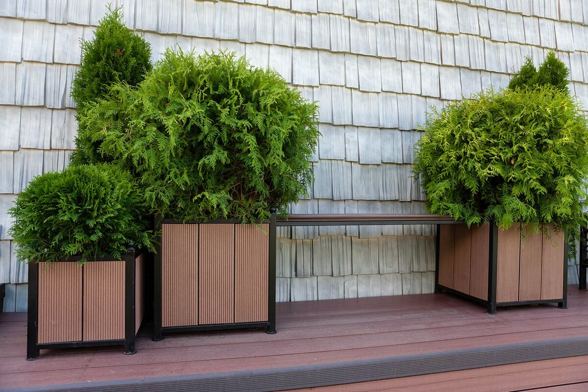 Источник фото: https://reklam.ru/products/komplekt-parkovoj-mebeli?turbo