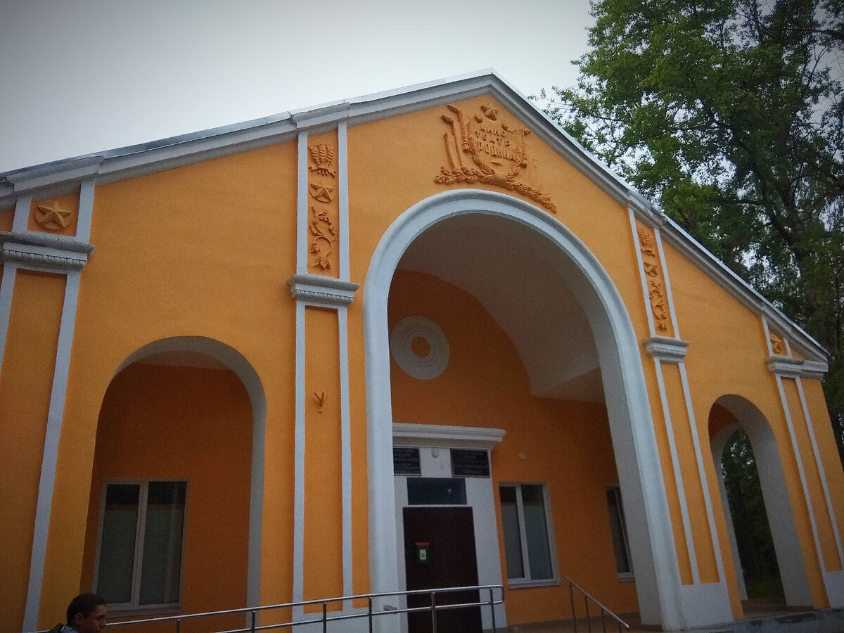 фото автора/Так выглядит здание бывшего кинотеатра после ремонта