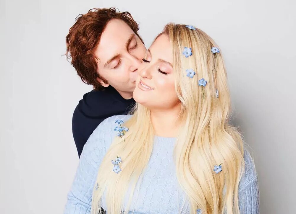    Звезда "Детей шпионов" Дэрил Сабара и певица Меган Трейнор стали родителями во второй раз