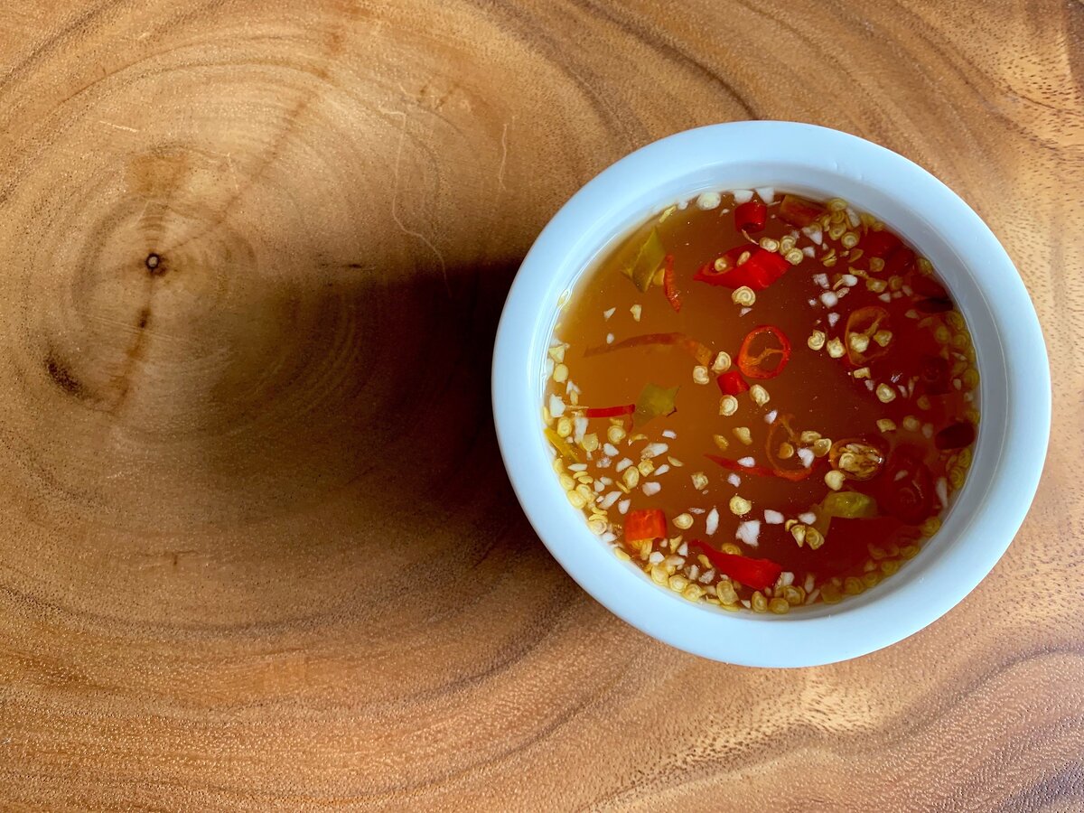 Рецепт соуса Нуок Чам (Vietnamese Nuoc Cham Dipping Sauce) | Энциклопедия  по соусам | Дзен