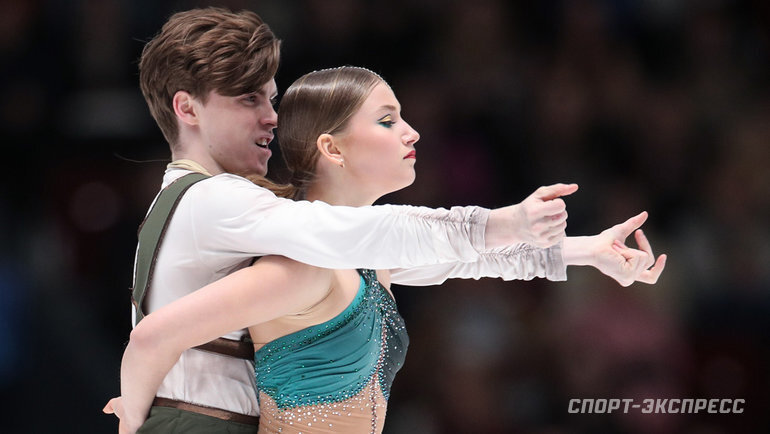    Валерий Ангелопол и Василиса Кагановская.Дарья Исаева