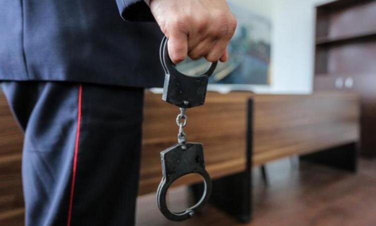 Верховный Суд РФ высказал мнение о том, может ли должностное лицо получить судебный штраф вместо уголовного наказания по ст.286 УК РФ.
